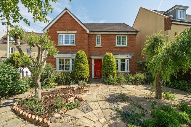 3 bed detached house
