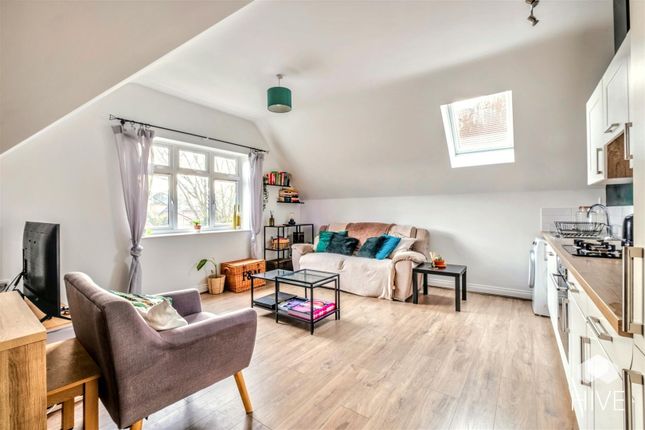 Charminster Road, Bournemouth BH8 2 bed flat for sale