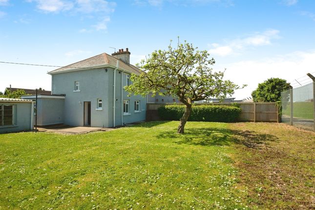 3 bed semi-detached house