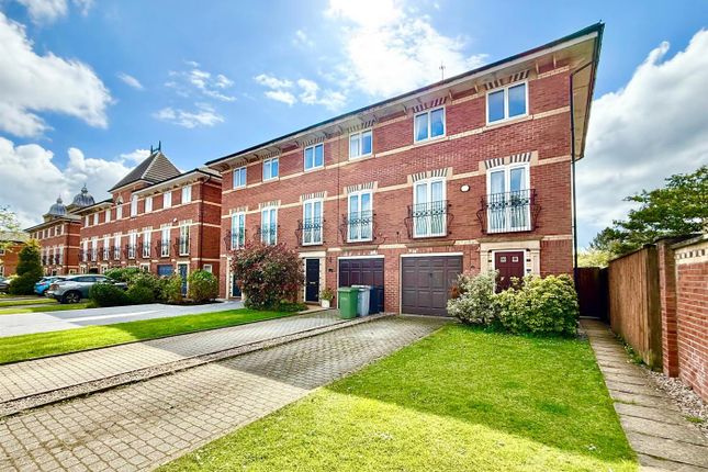 Winchester Drive, Macclesfield 4 bed townhouse for sale