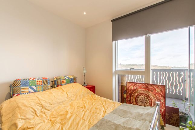 2 bed flat