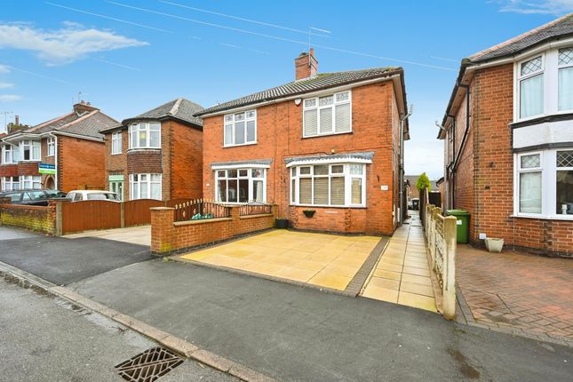3 bed semi-detached house