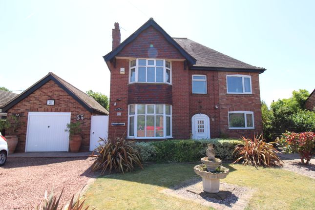 5 bed detached house