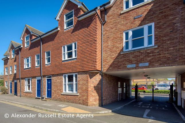 Nelson Villas, Quex Road... 2 bed flat for sale