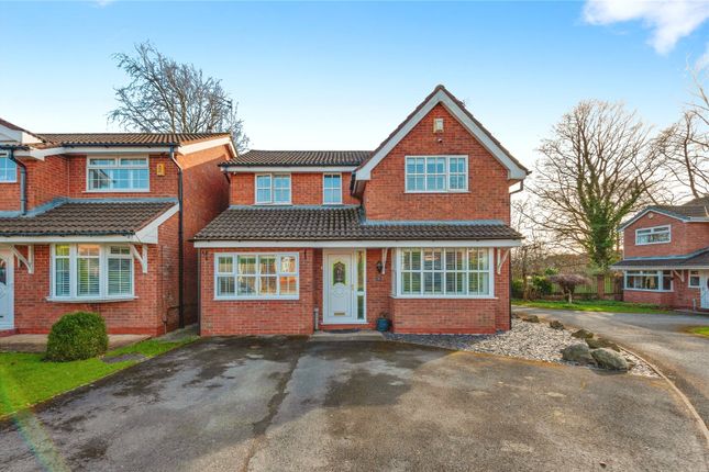 4 bed detached house
