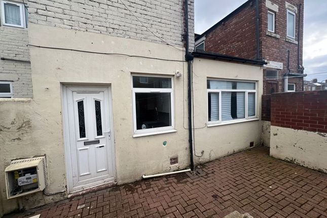 3 bed flat