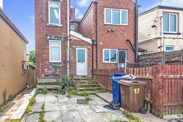 3 bed end terrace house