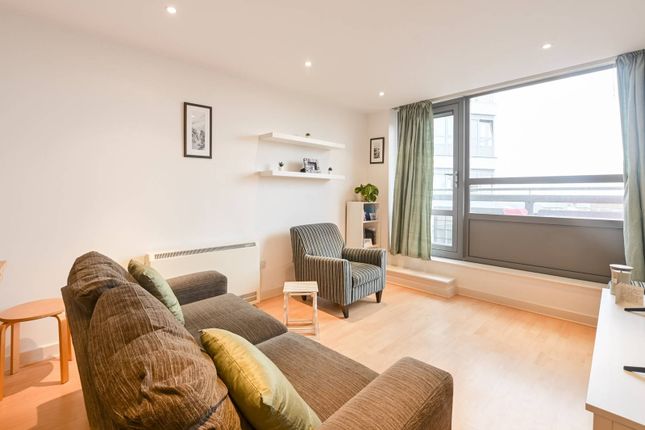 New Park Road, Brixton Hill, London, SW2 1 bed flat for sale