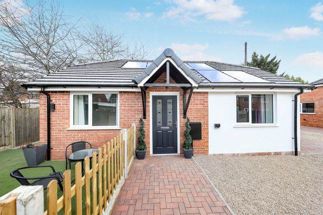 2 bedroom detached bungalow for sale