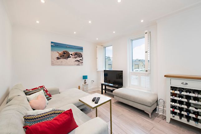 Portobello Terrace, North Worple Way... 2 bed flat for sale