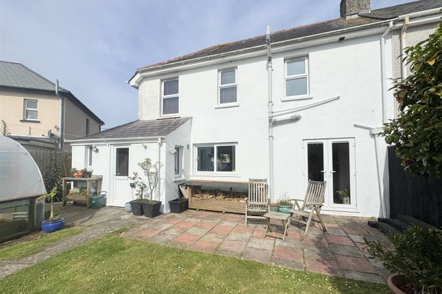 2 bedroom semi-detached house for sale
