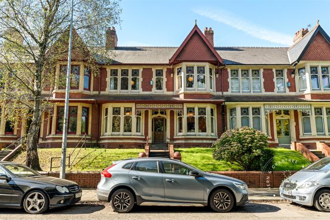 6 bedroom terraced house for sale