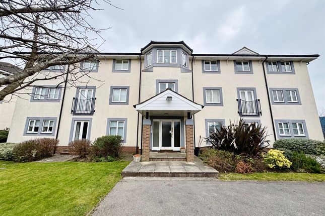 3 bed flat