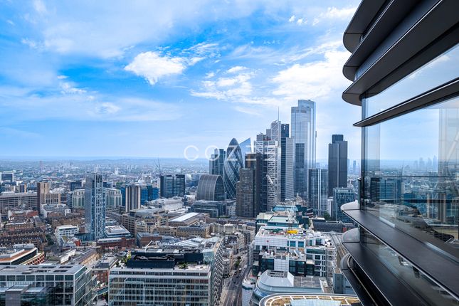 3 bedroom flat for sale