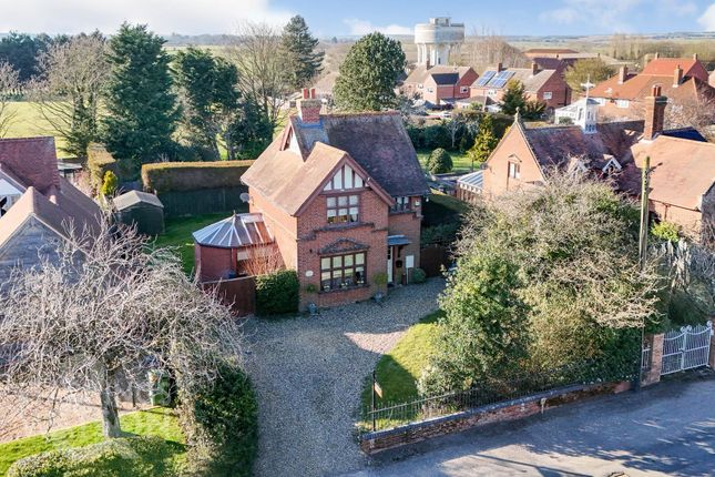 Hall Lane, Knapton, North Walsham 3 bed detached house for sale