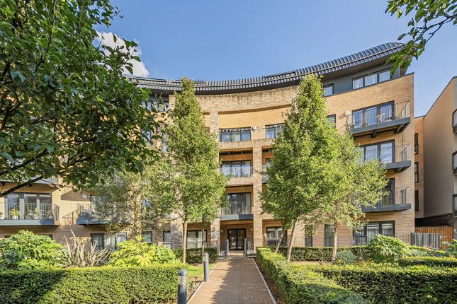 Stanmore Place, Stanmore, HA7 1 bed flat for sale