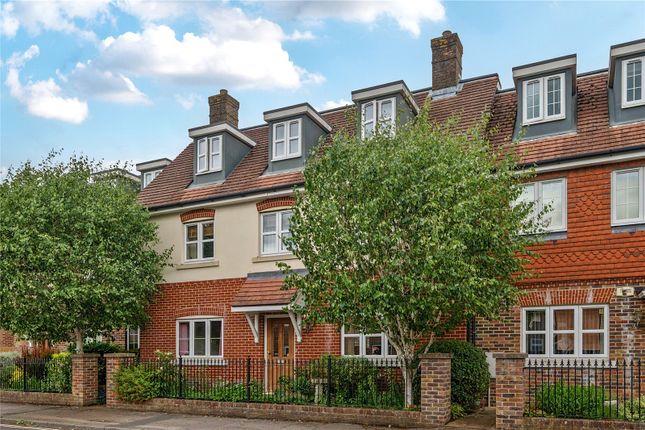 2 bed flat