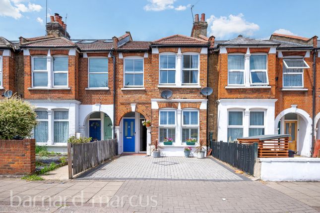 2 bed maisonette