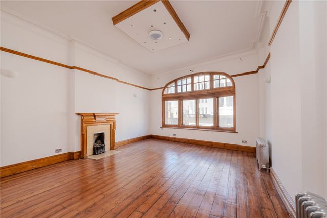 4 bedroom apartment for sale