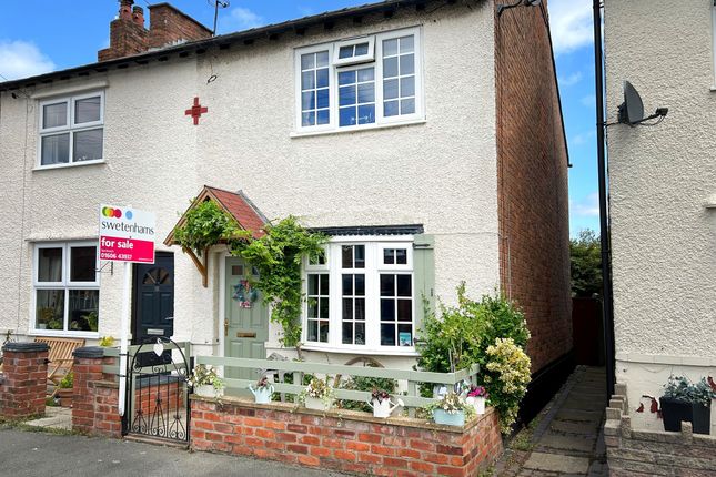 2 bedroom semi-detached house for sale
