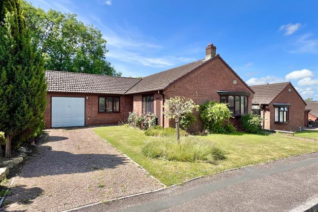 Latches Walk, Axminster EX13 3 bed detached bungalow for sale