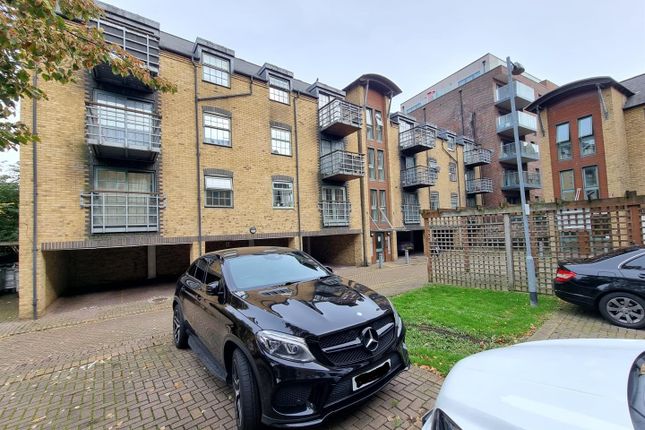 Abbey Road, Barking 1 bed flat for sale