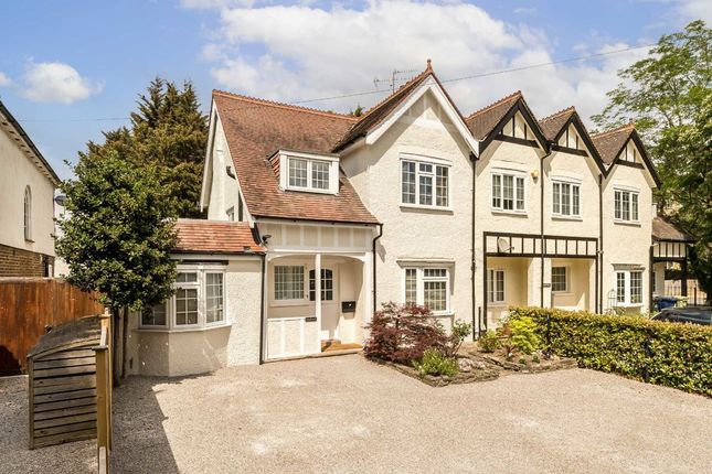 Perivale Lane, Greenford UB6 4 bed semi
