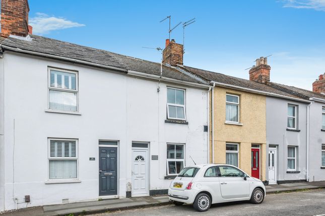 2 bed terraced house