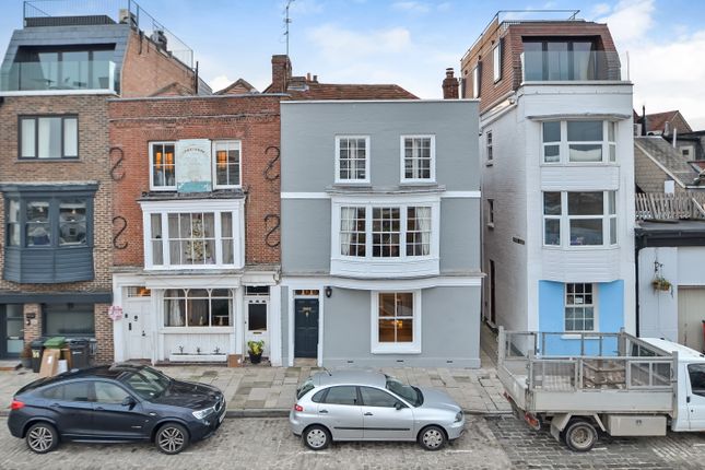 4 bedroom town house for sale