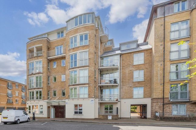 Elmfield Way, Maida Vale W9 2 bed flat for sale