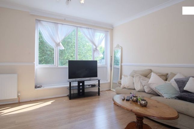 4 bed terraced house