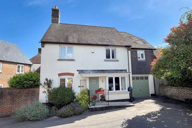 3 bed detached house