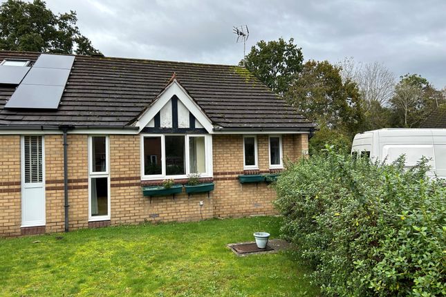2 bedroom semi-detached bungalow for sale