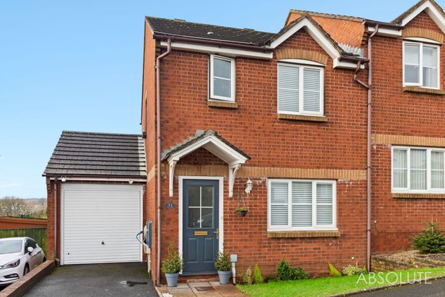 3 bedroom semi-detached house for sale