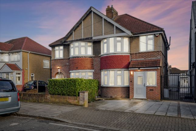 Glebe Avenue, Kenton, Harrow, HA3 3 bed semi