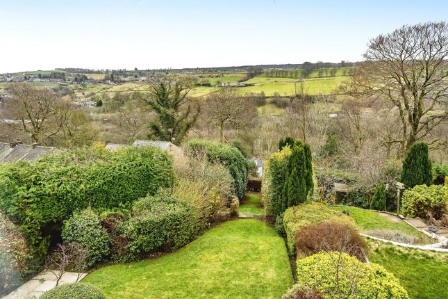 4 bed semi-detached house