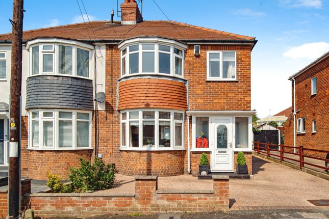 3 bed semi-detached house