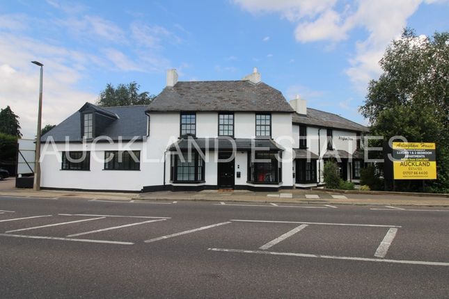 St. Albans Road, Potters Bar EN6 2 bed apartment for sale
