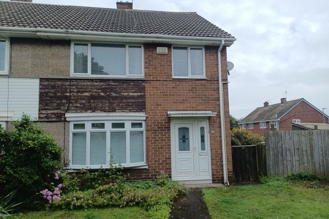 Norton Avenue, Seaham, County Durham... 3 bed semi