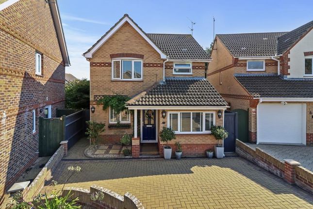 3 bed detached house