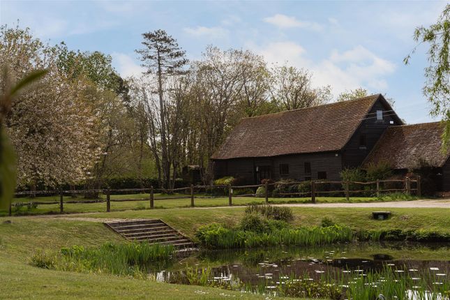 Hartswood Farm Barns, Reigate 6 bed detached house for sale