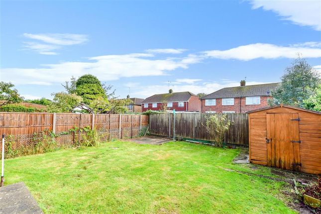 3 bed semi-detached bungalow