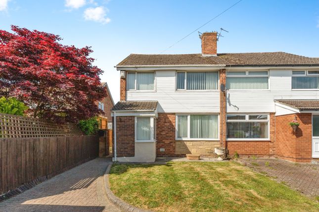 3 bedroom semi-detached house for sale