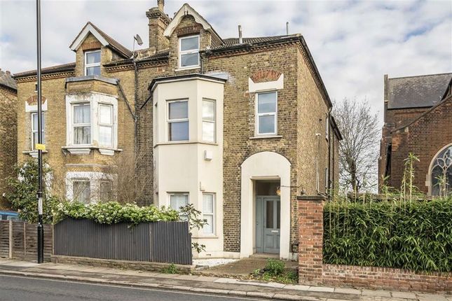 2 bed flat