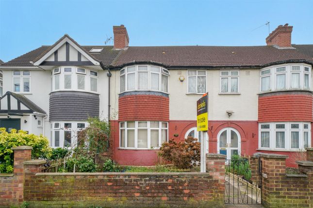 Whitton Avenue West, Greenford... 3 bed terraced house for sale