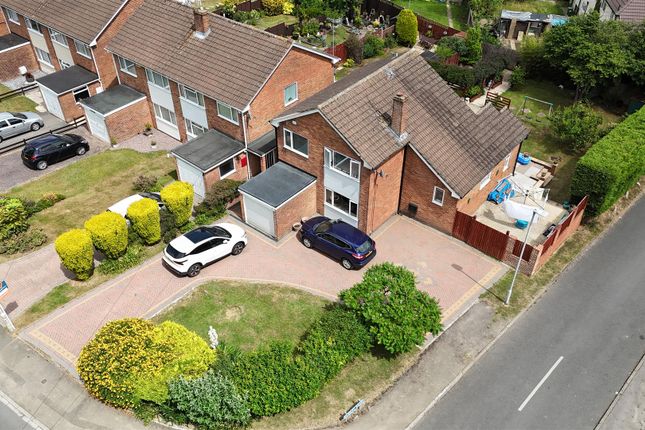 Larkham Place, Gloucester 4 bed detached house for sale