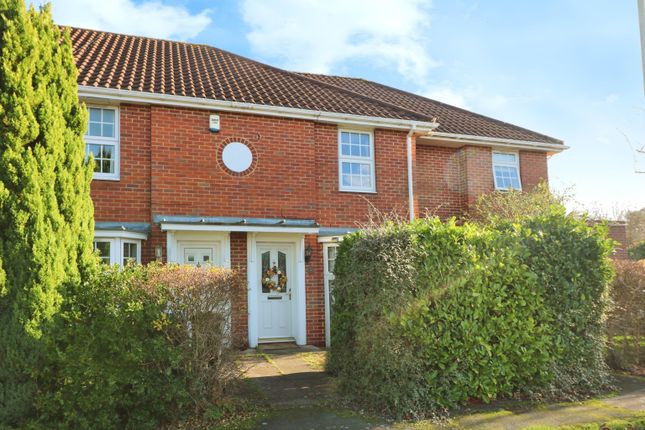 Wilkins Grove, Welwyn Garden City, AL8 2 bed terraced house for sale