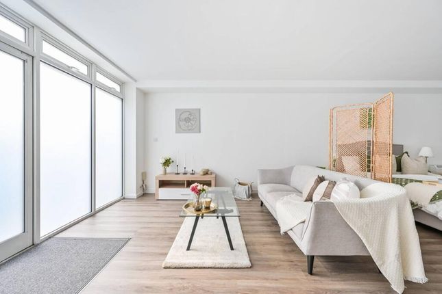 1 bed flat
