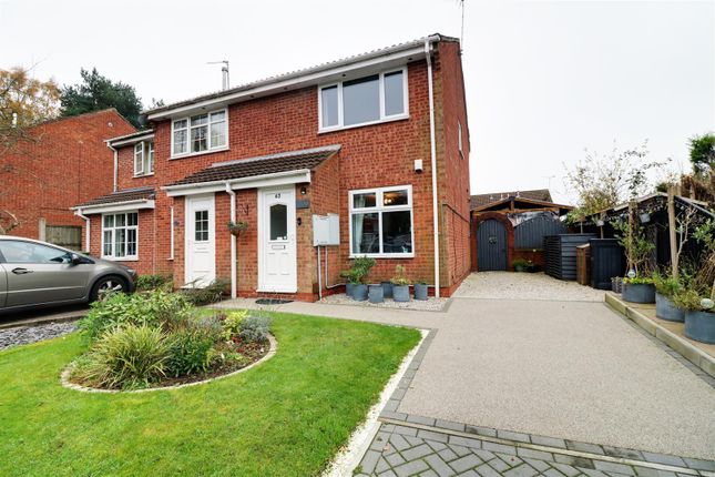 2 bedroom semi-detached house for sale