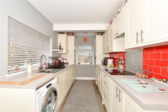 3 bed semi-detached house